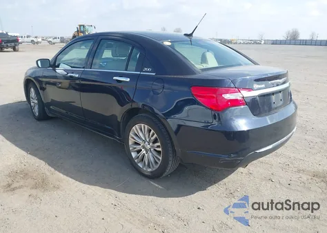 2011 Chrysler 200 Limited z USA, uszkodzony, nr VIN 1C3BC2FG6BN547039